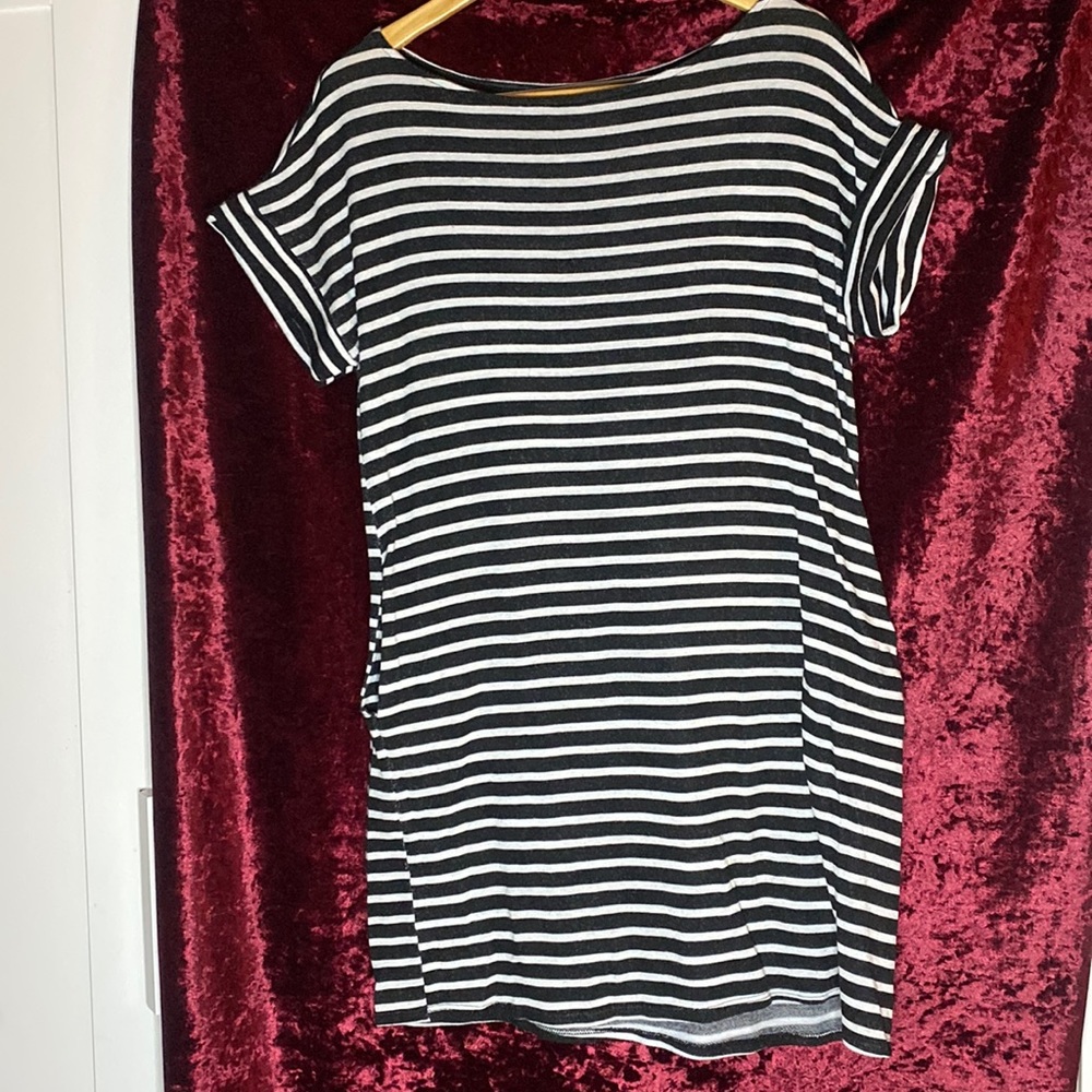 White Birch stripped dress with pockets size L